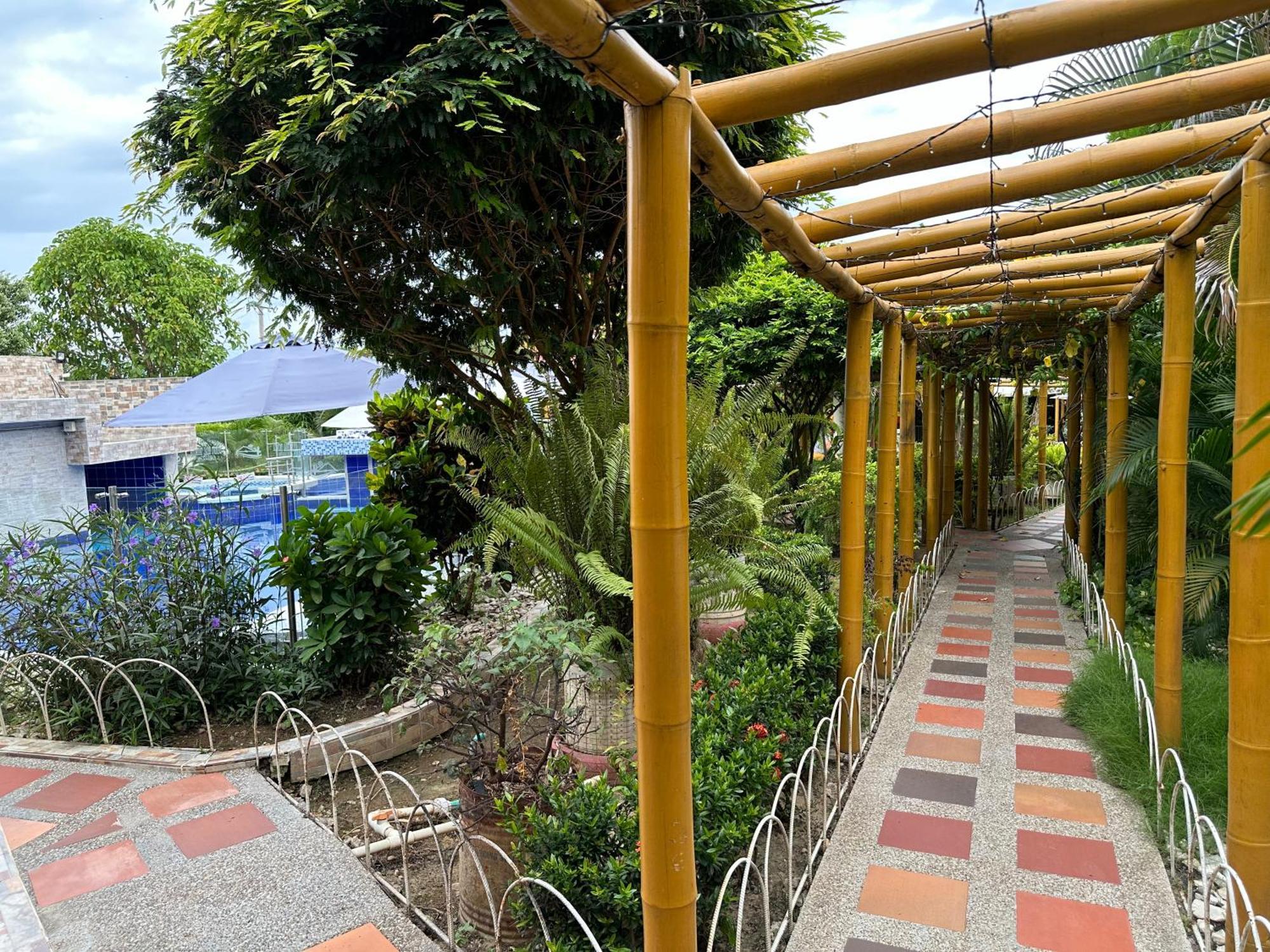 Hotel Hv Sueno Real Tatacoa Villavieja Zewnętrze zdjęcie